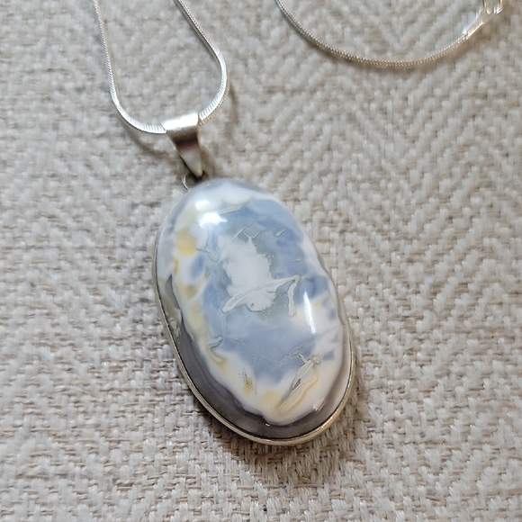 Hand Crafted Jewelry - OWYHEE OPAL BOLD PENDANT NECKLACE